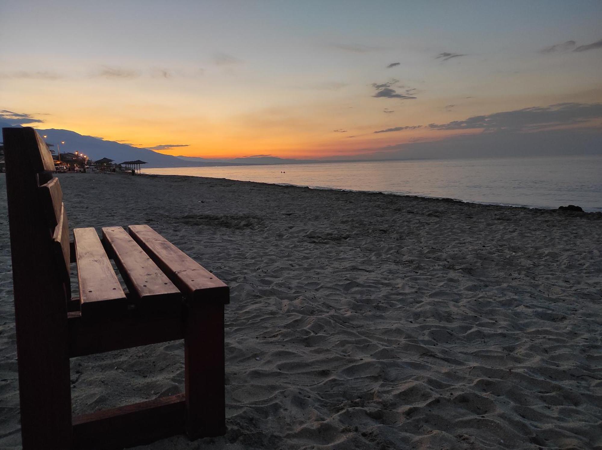 Costa Petra - Luxury Seaside Cottage With Garden - Vacation House For Families In Greece Néa Meságkala 외부 사진