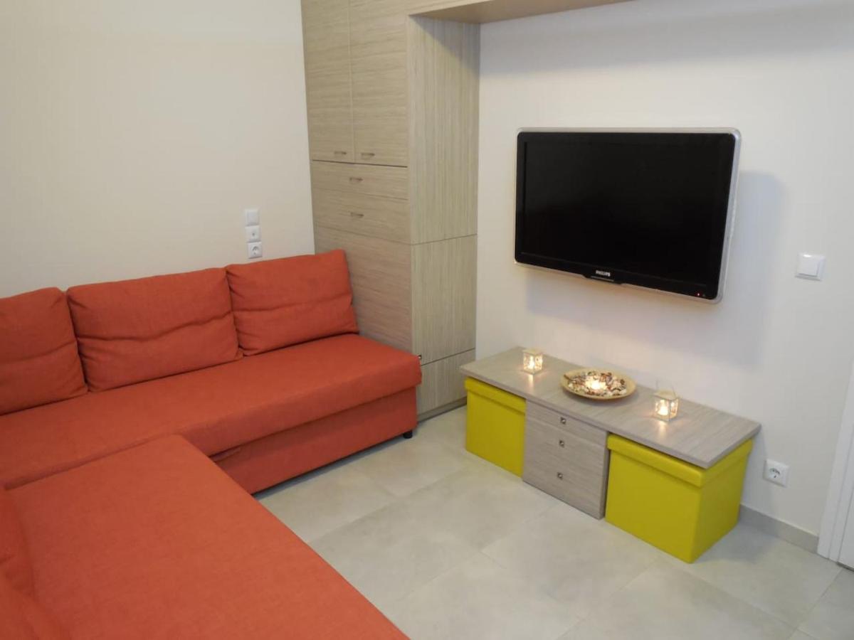Costa Petra - Luxury Seaside Cottage With Garden - Vacation House For Families In Greece Néa Meságkala 외부 사진